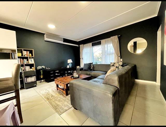 3 BEDROOM APARTMENT FOR SALE IN BALLITO CENTRAL